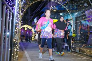 BIB: 284
                            <button type="button" onclick="openModal(24677842)" class="btn btn-primary btn-sm float-right btn-popup" data-toggle="modal" data-target=".modal-high-quality">
                        <i class="fas fa-shopping-cart"></i> Add to Cart
                    </button>
                                            <button type="button" onclick="isThisMe(24677842, true)" class="btn btn-success btn-sm float-right btn-popup btn-isme hidden" data-toggle="tooltip" data-placement="bottom" title="นี่คือรูปของคุณใช่ไหม คลิกที่นี่เพื่อเอาเข้าอัลบั้ม">
                        <i class="fas fa-plus"></i> Add to album
                    </button>
                    <button type="button" onclick="isThisMe(24677842, false)" class="btn btn-warning btn-sm float-right btn-popup btn-isnotme hidden">
                        <i class="fas fa-ban"></i> Remove from album
                    </button>